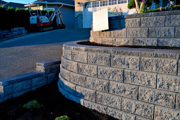 Stone Retaining Wall Repair in Mankato