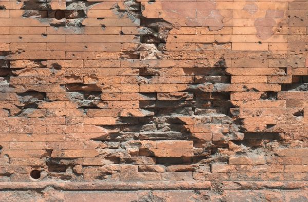 Damaged Brick Repair in Mankato